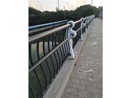 寧波北侖橋梁護欄
